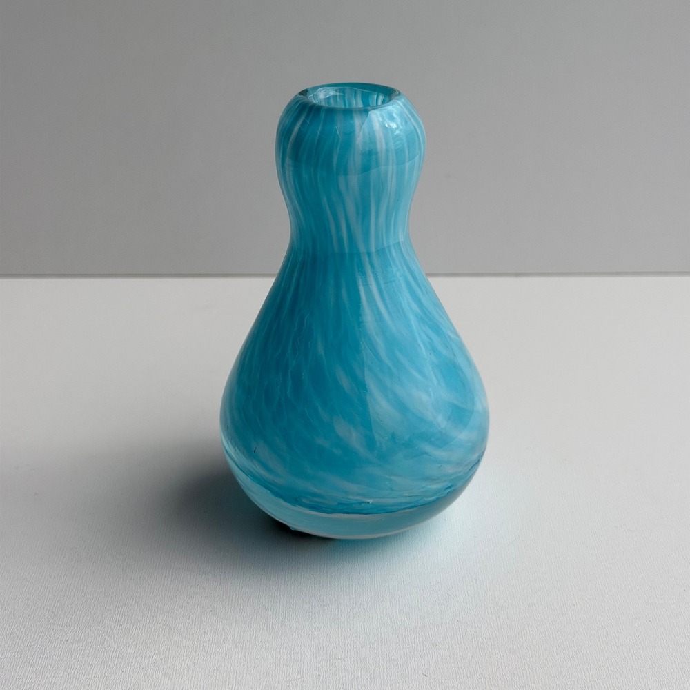 Vintage Hand‎ Blown Glass Swirl Pear Bulb Vase Blue Coastal Beach Art Deco 4"